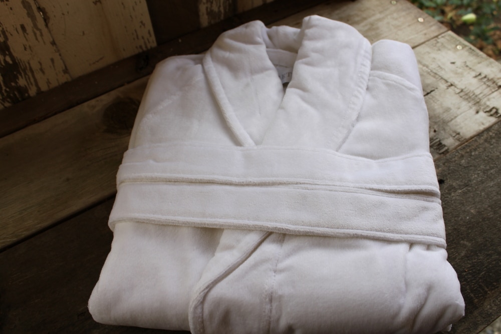 velour-bathrobe